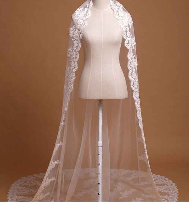 Mariangela Long-tail lace bride veil