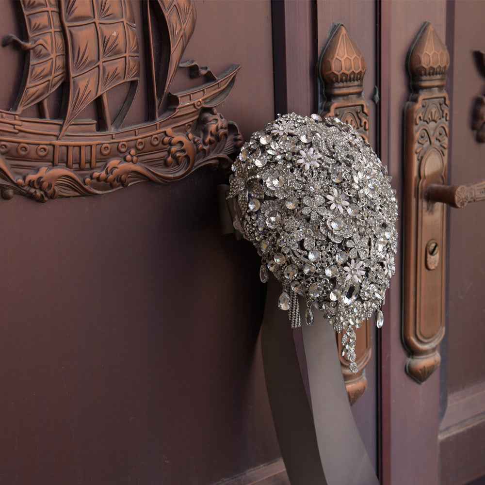 Mariangela Rhinestone Water Drop Bouquet Bride Holding Bouquet