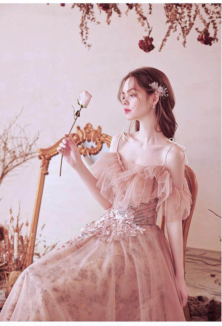 Livia Elegant Strap Wedding Dress