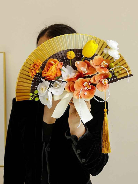 Ginevra Creative Bridal Bouquet Bride Wedding Circular Fan