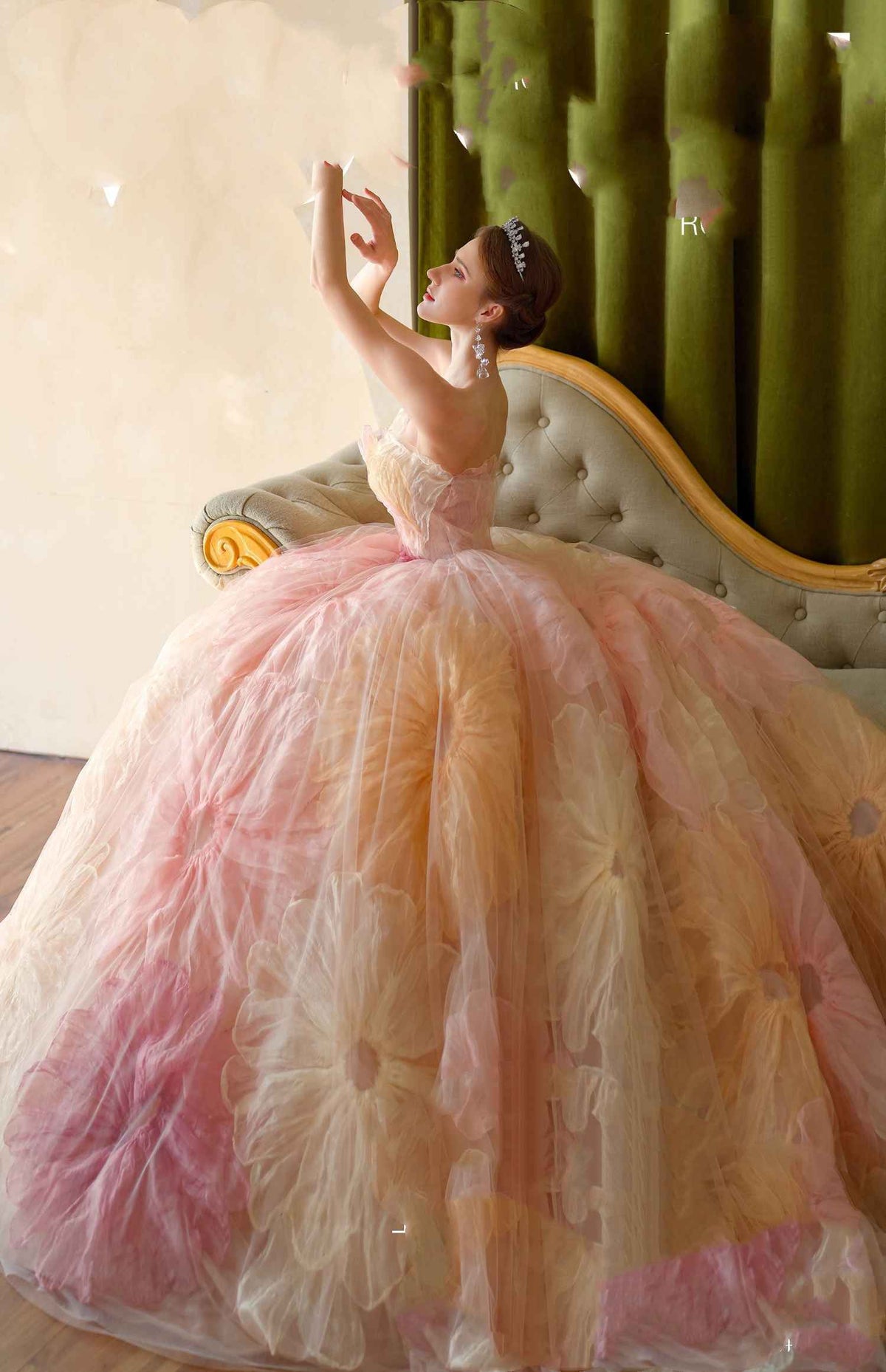 Ginevra Wedding Dress Skirt Train Bride Performance Art