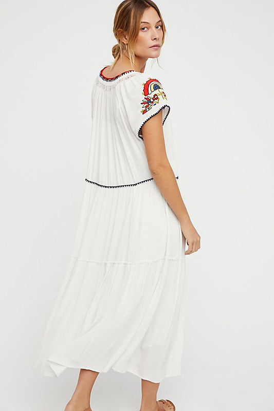 Women Spring and Summer Bohemian Vacation Embroidered Lace Cake Dress Traction Dress