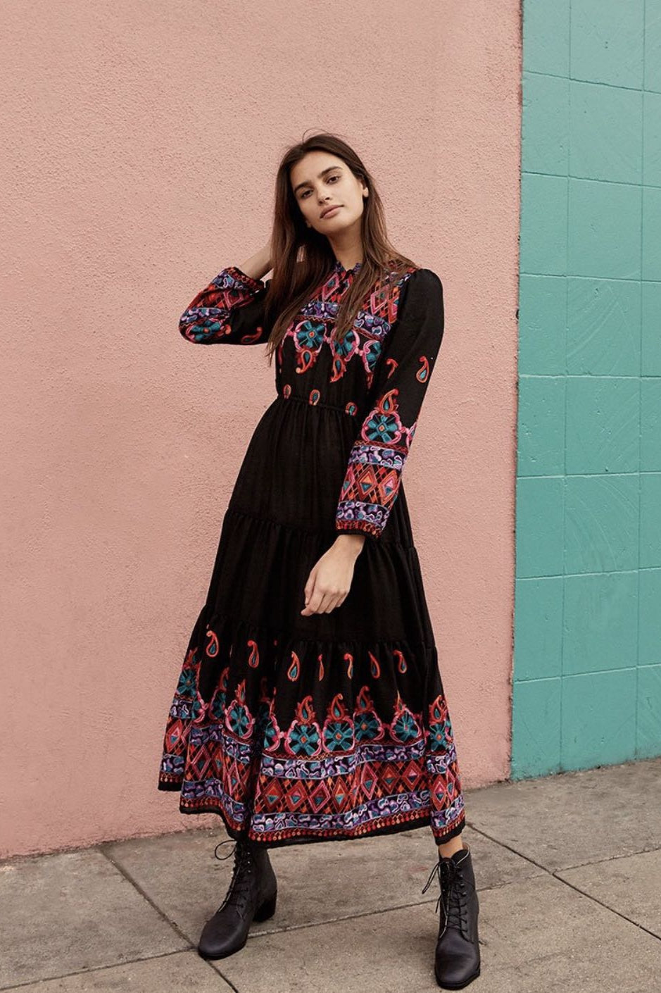 Women  Spring and Summer New Bohemian Style Minor Heavy Industry Embroidered Bohemian Vacation Style Dress Long Dress