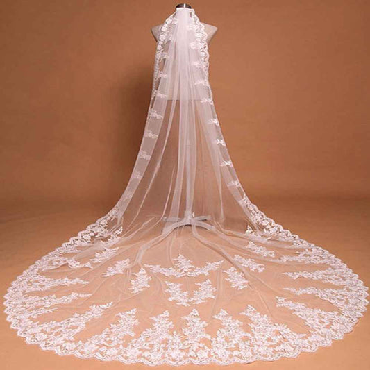 Mariangela Long-tail lace bride veil