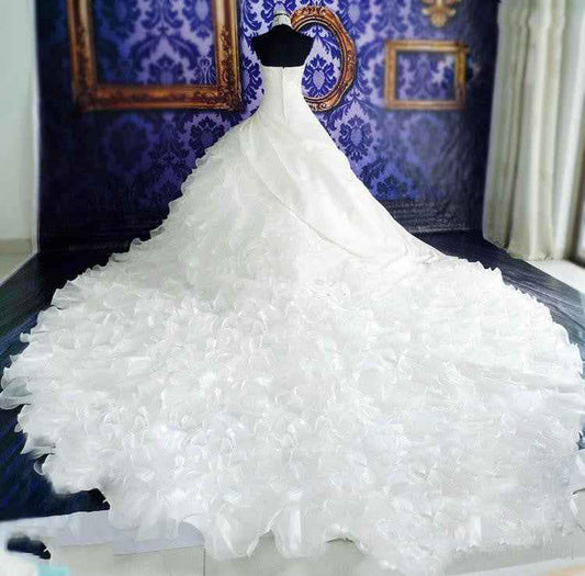 Nicole High-end Wedding Dress With Big Tail