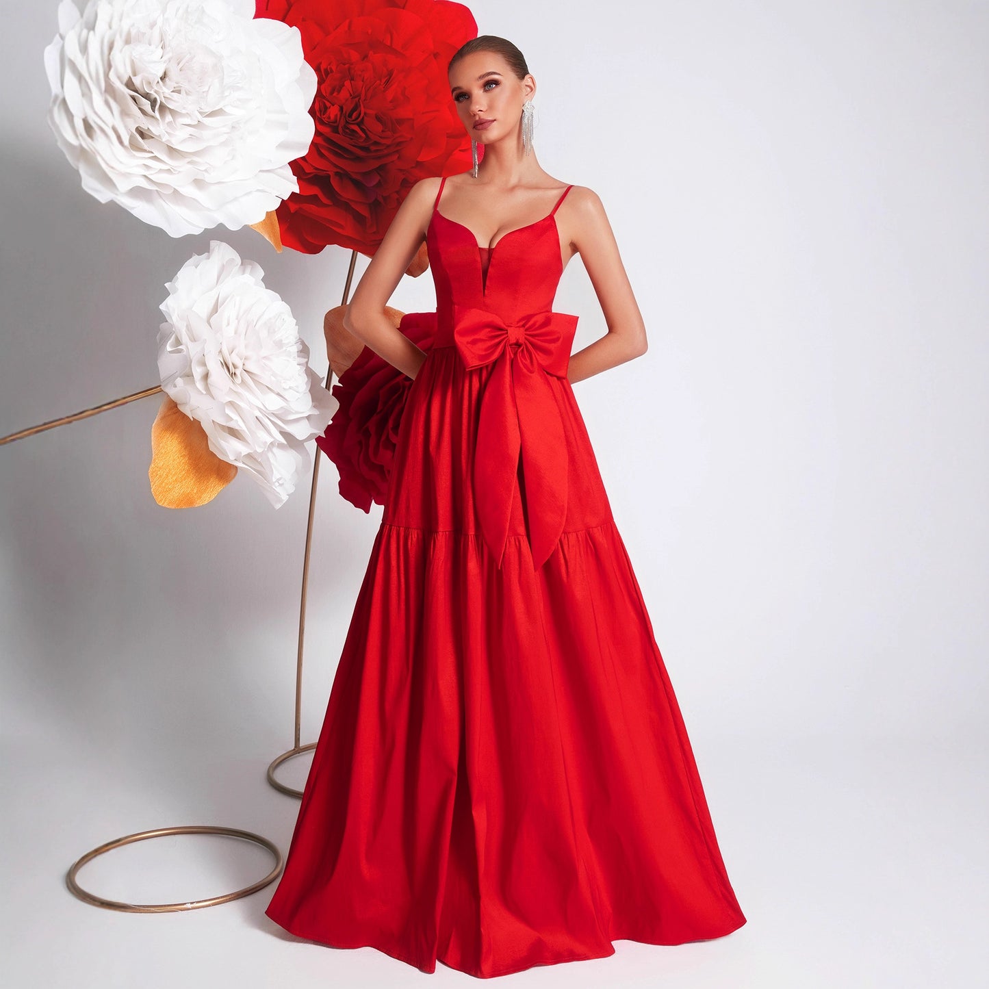 Ginevra Red Deep V Waist Cocktail & Evening Dress