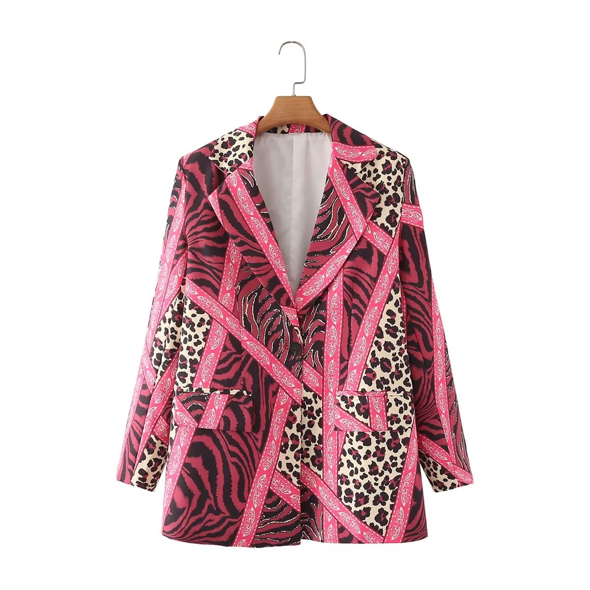 Maryangel Rebel long sleeved leopard print blazer for women, featuring a stylish design perfect for streetwear fashion.