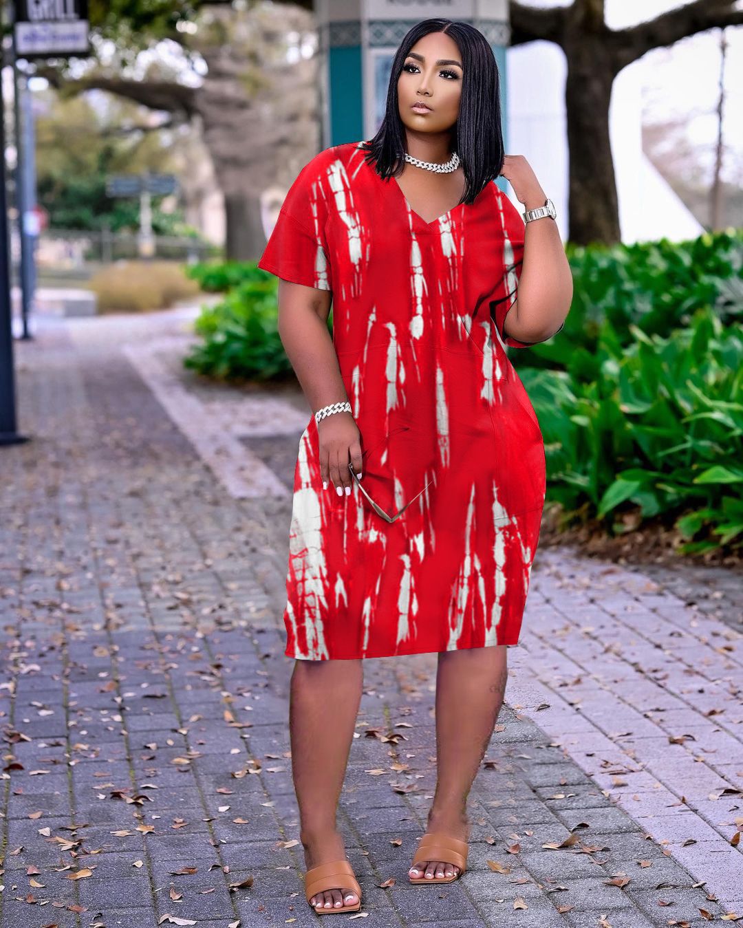 Plus size Maryangel Rebel classic printing dress featuring a vibrant floral pattern and a flattering silhouette.